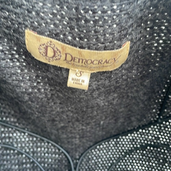 Democracy Jeans Boho Sweater Vest - Picture 2 of 7